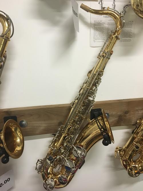 Vito alto saxophone serial numbers